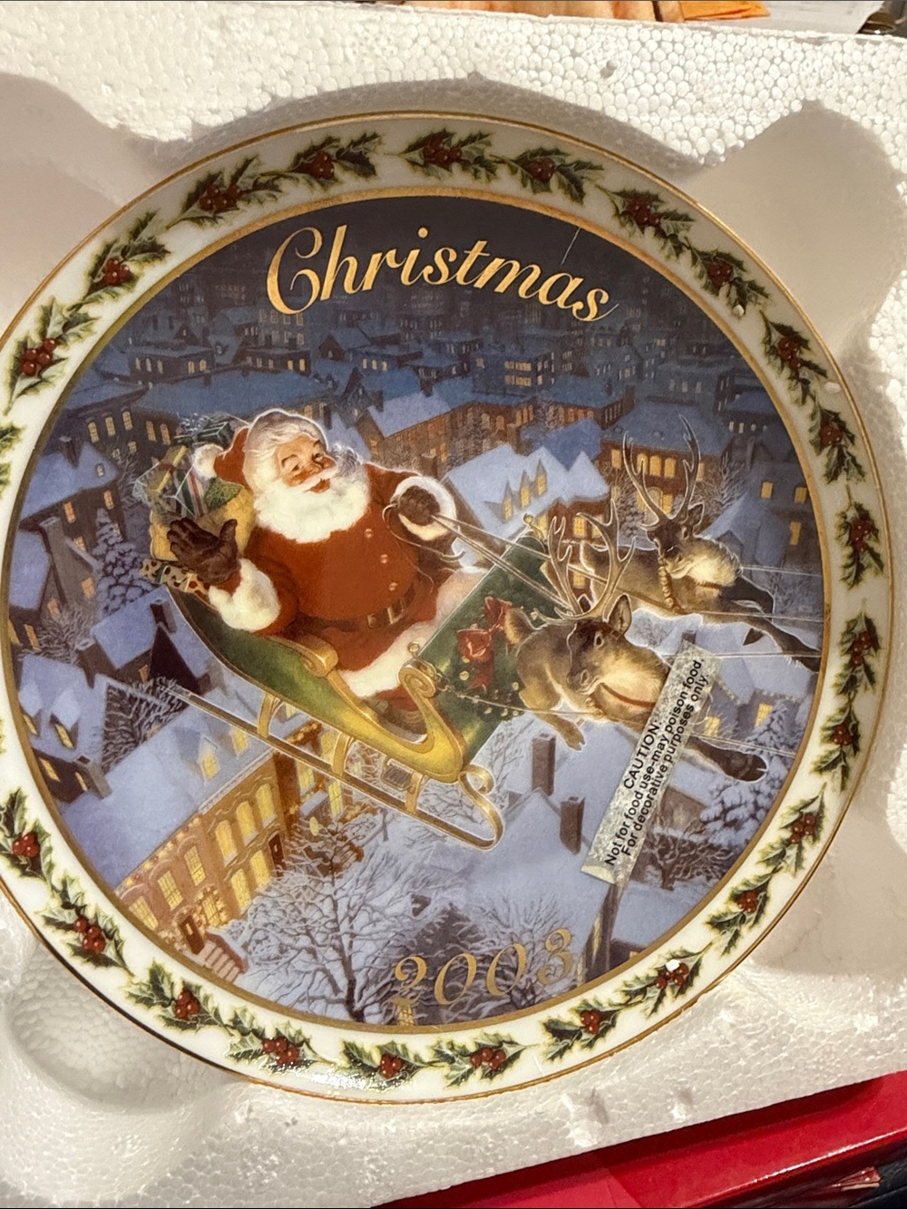 2003 Avon Collector Plate 22K gold rim